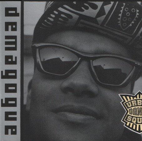 Hoes van Demagogue door Urban Dance Squad